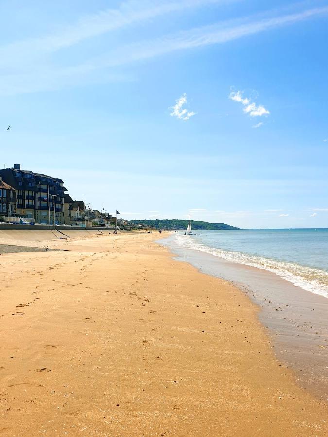 M2M Studio Magnifique Vue Mer - Avec Balcon - Les Pieds Dans L Eau! ブロンヴィル・シュル・メール エクステリア 写真
